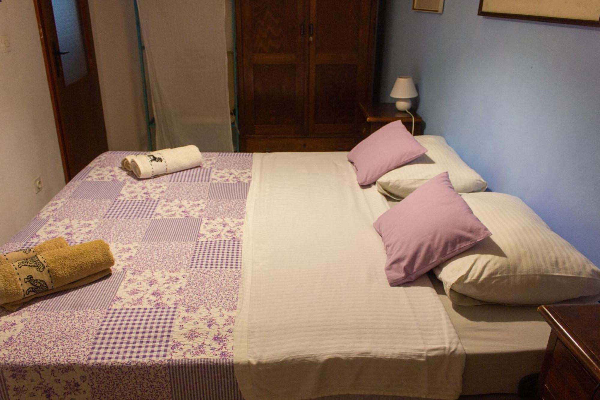 Divna Apartments&Rooms Račišće Buitenkant foto